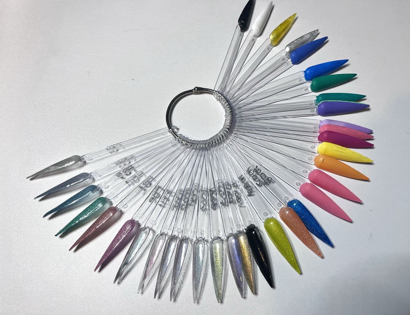 Feli'Nails — finitions soignées